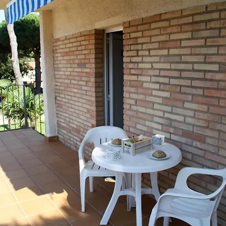 Апартаменти Ocean Canada