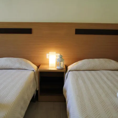 Ocean Canada Апартаменти *